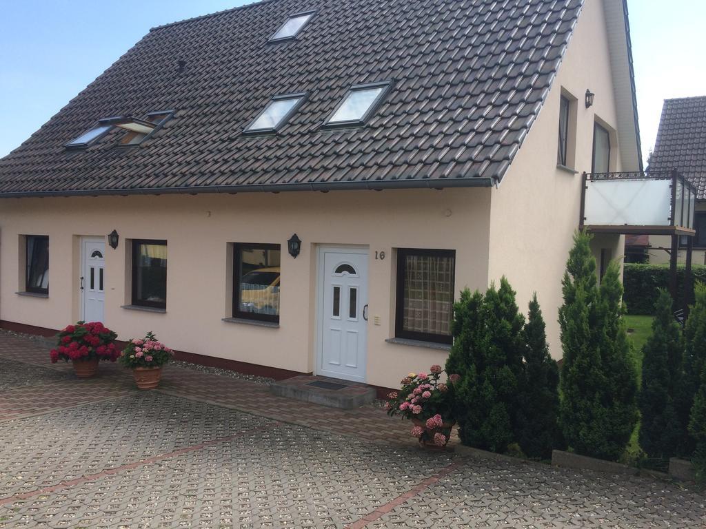 Gaestehaus Am Fischerweg เลาเทอร์บาค ภายนอก รูปภาพ